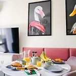 Sea Club & Grand Apartamento *