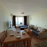 Apartamento Sea Club & Grand