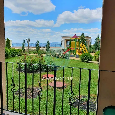 Sea Club & Grand Apartament *