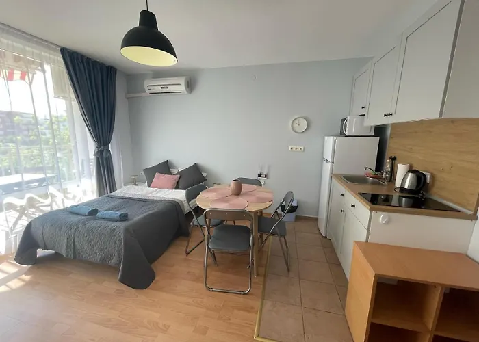 Sea Club & Grand Apartamento Sveti Vlas